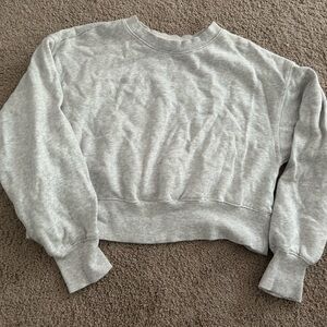 Old Navy Light Gray Cropped Sweatshirt